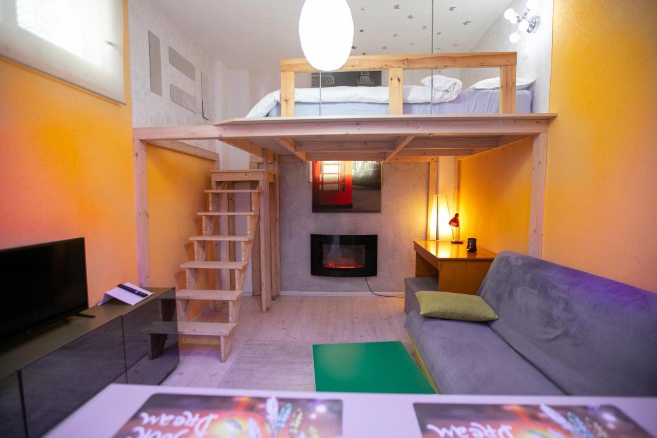 Orange And Blue Studio Downtown 5 Min From White Tower Apartamento Tessalónica Exterior foto