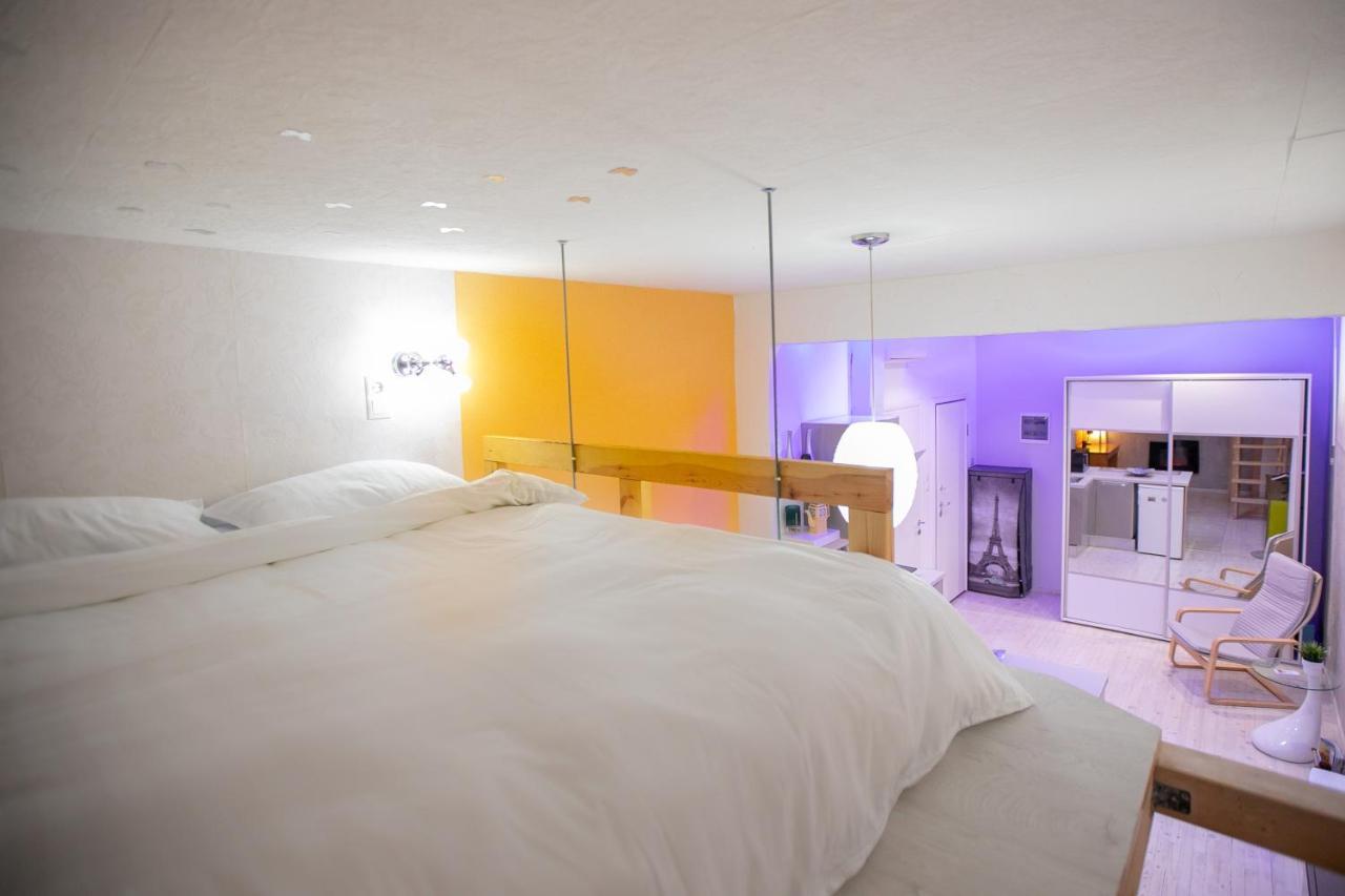 Orange And Blue Studio Downtown 5 Min From White Tower Apartamento Tessalónica Exterior foto